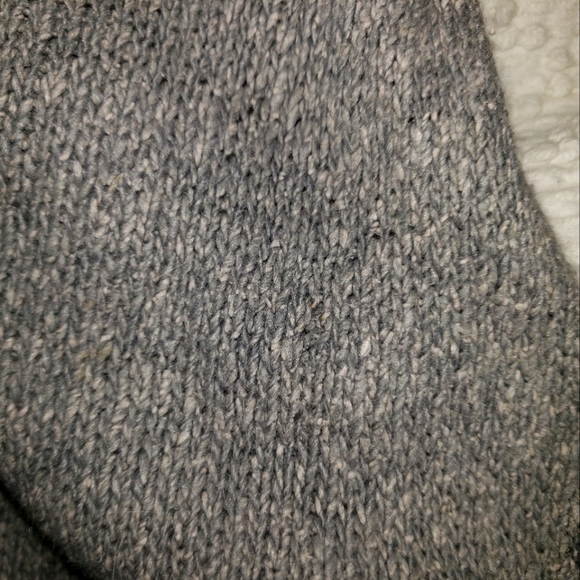 Womens turtle Neck size M Julie Fashions. - Picture 8 of 9